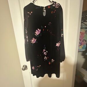 Ava & Viv Black Floral Long Sleeve Dress